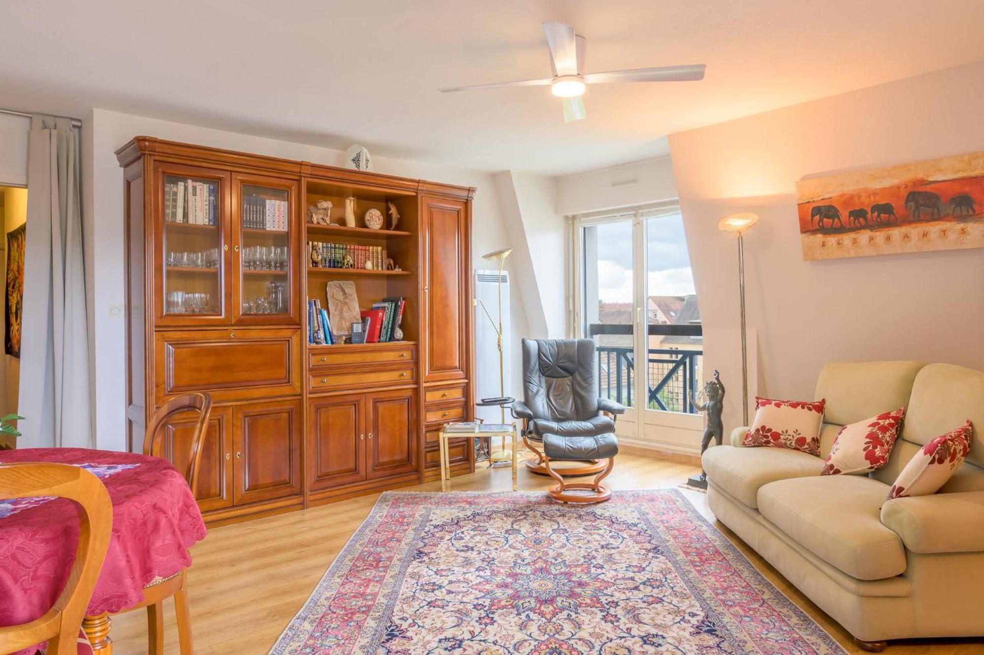 Homestay Cosy. 10mn Du Centre Et De La Gare. Garage Gratuit
